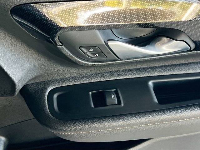 Used 2022 GMC Terrain AT4 w/ Infotainment Package II image 32