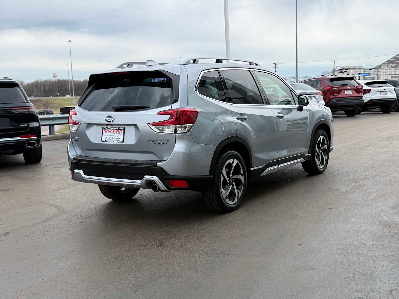 Certified 2023 Subaru Forester Touring w/ Popular Package #2 AWD/4WD image 4
