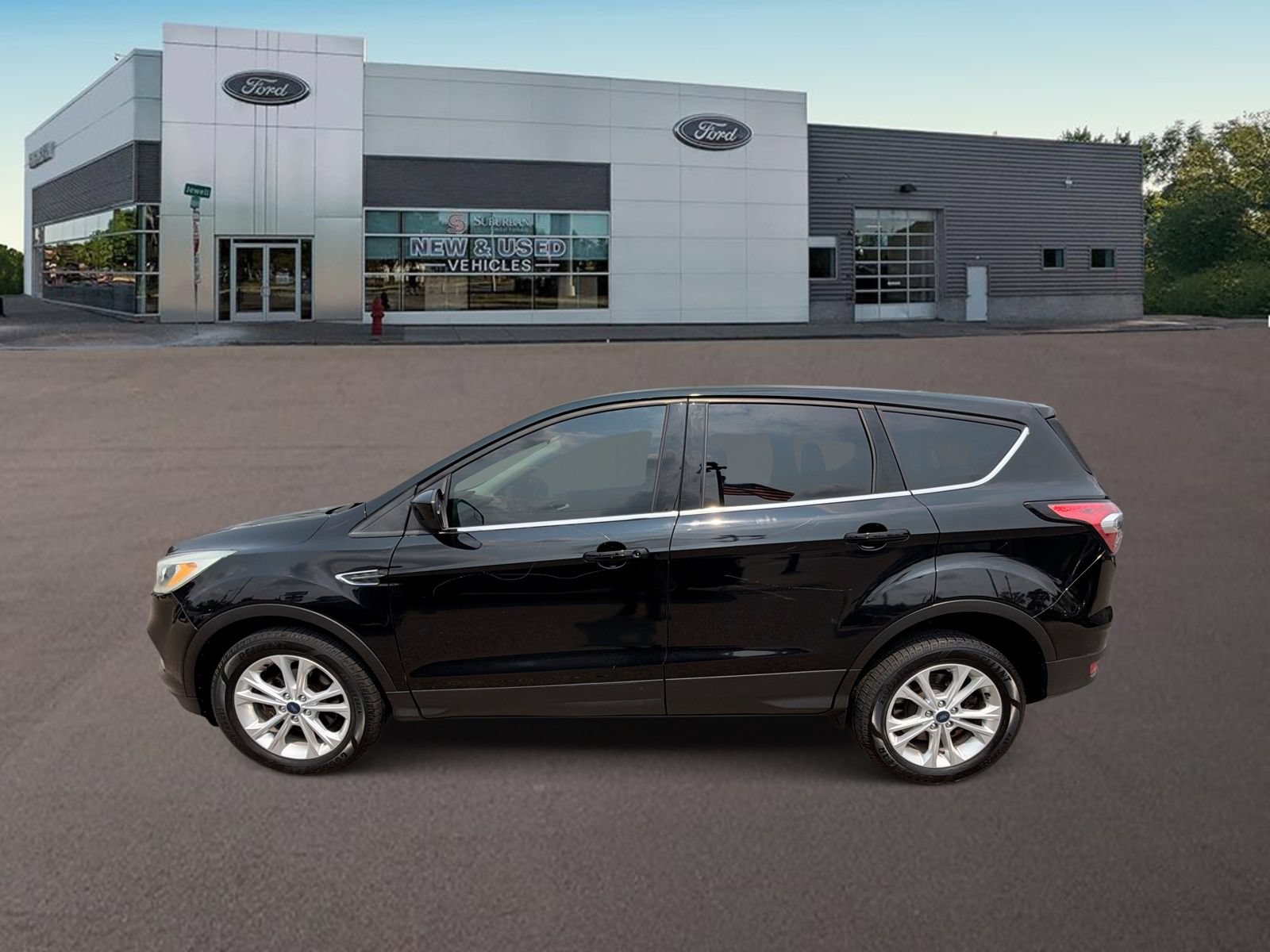 Used 2017 Ford Escape SE FWD image 6