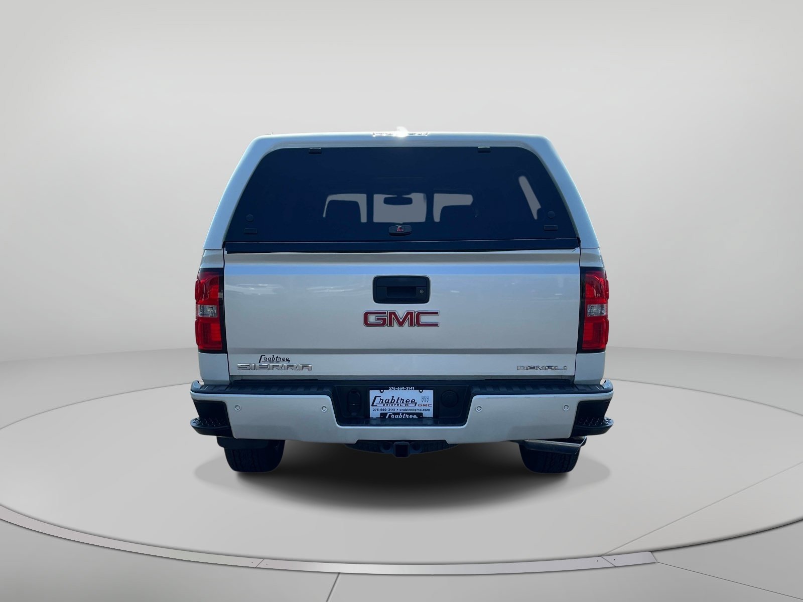 Used 2015 GMC Sierra 1500 Denali AWD/4WD image 4