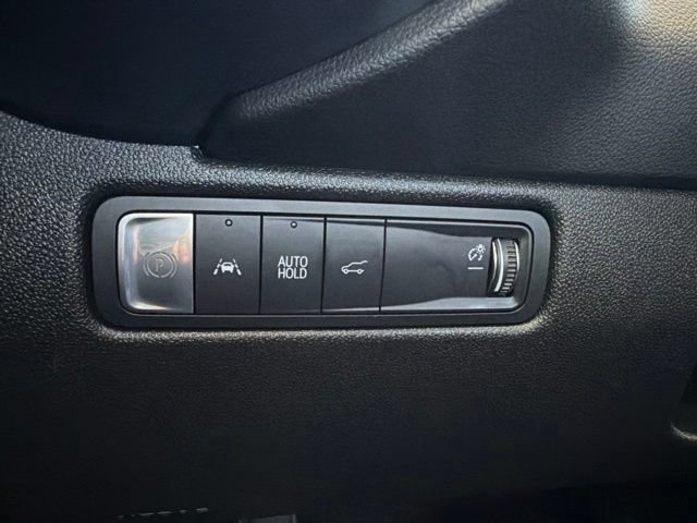 Used 2024 Chevrolet Equinox EV LT AWD/4WD image 27