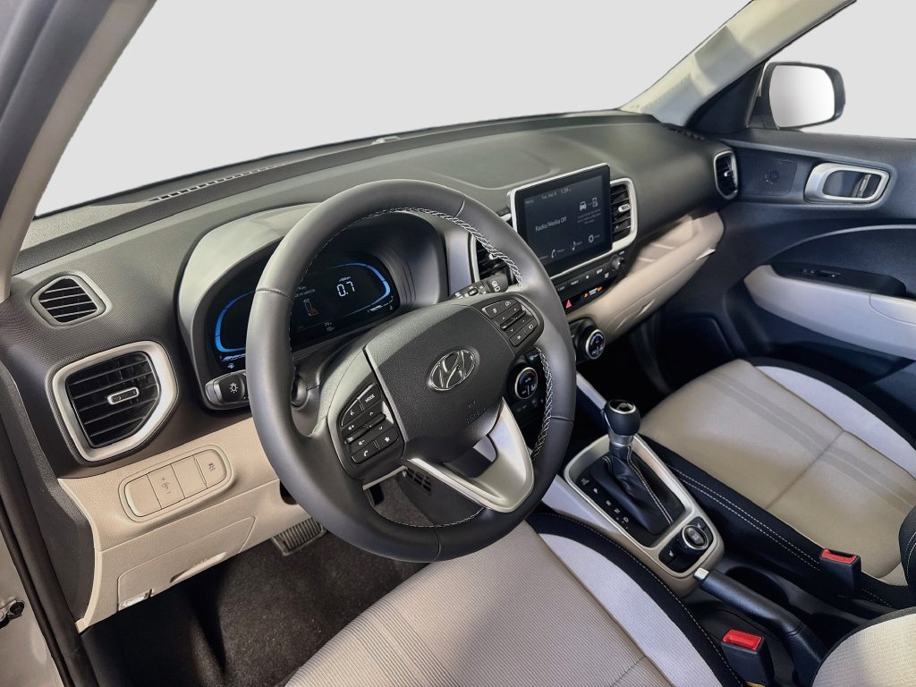 New 2026 Hyundai Venue SEL FWD image 18