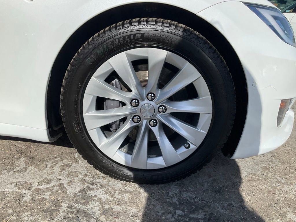 Used 2017 Tesla Model S 75 RWD image 74