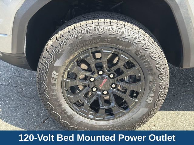 Used 2026 GMC Canyon Elevation w/ Convenience Package image 10