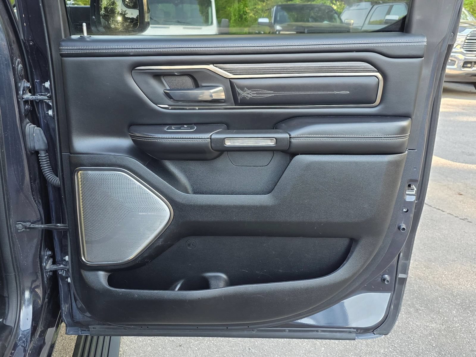 Used 2020 RAM 1500 Limited AWD/4WD image 30