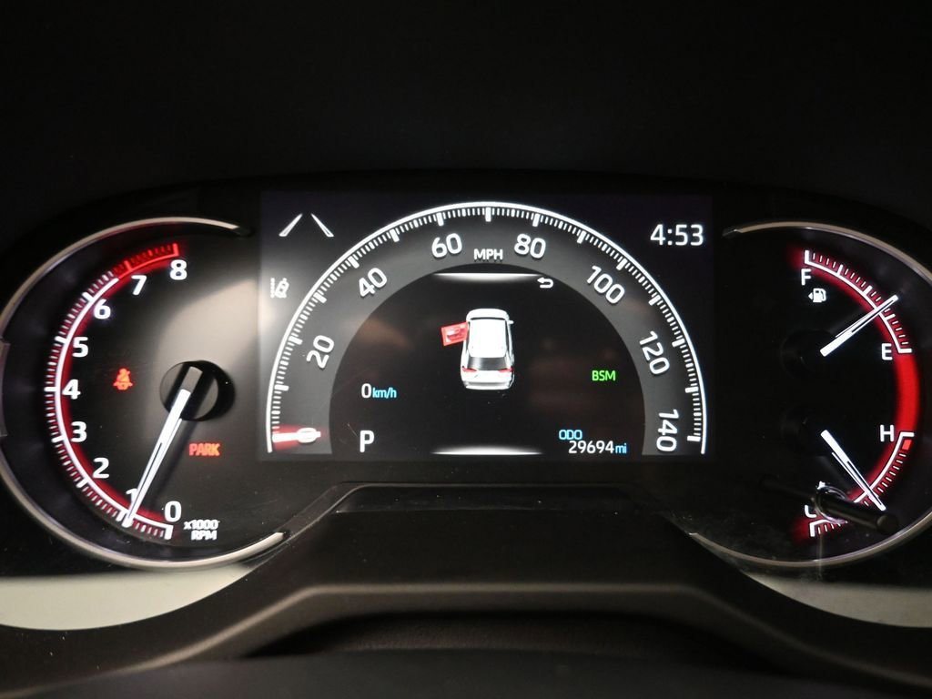 Used 2023 Toyota RAV4 XLE Premium image 7