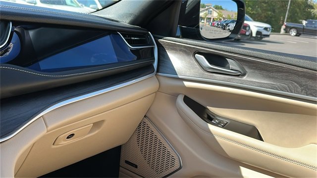 Used 2023 Jeep Grand Cherokee 4WD 4xe image 24