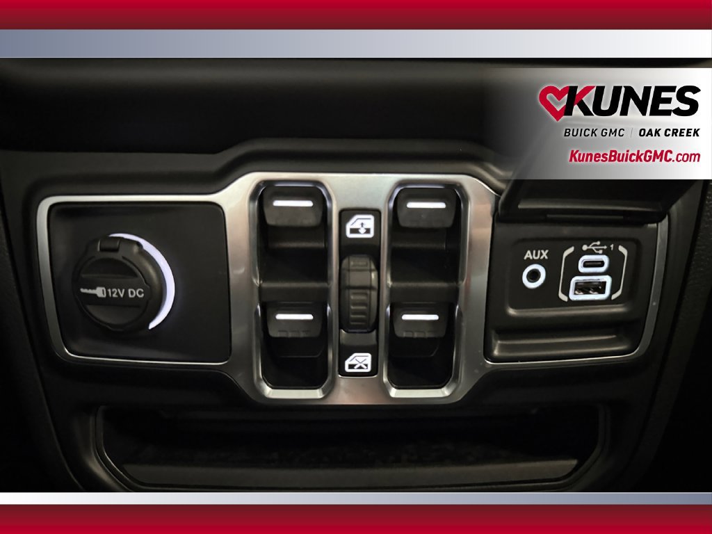Used 2021 Jeep Gladiator Sport AWD/4WD image 28