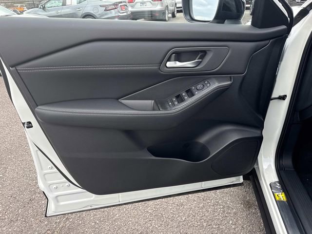 New 2026 Nissan Rogue SV image 23