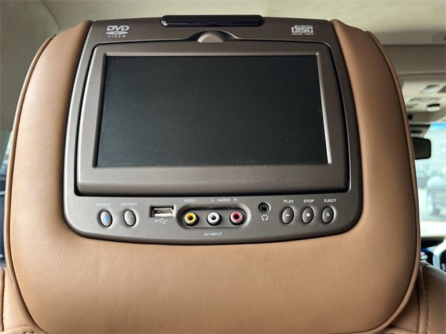 Used 2016 Cadillac Escalade Platinum image 19