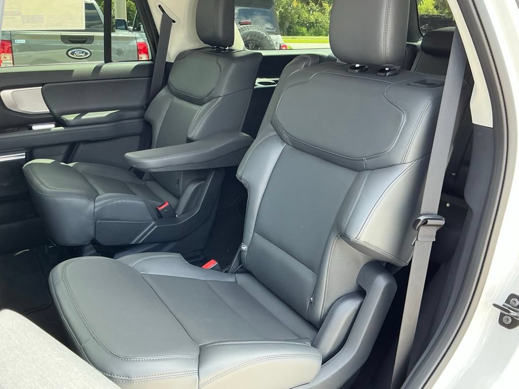 New 2026 Ford Expedition Active RWD image 27