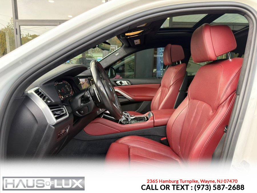 Used 2021 BMW X6 M50i w/ Executive Package AWD/4WD image 8
