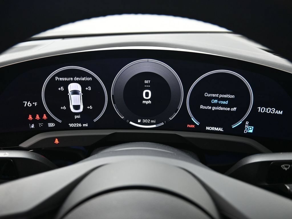 Certified 2025 Porsche Taycan RWD image 12