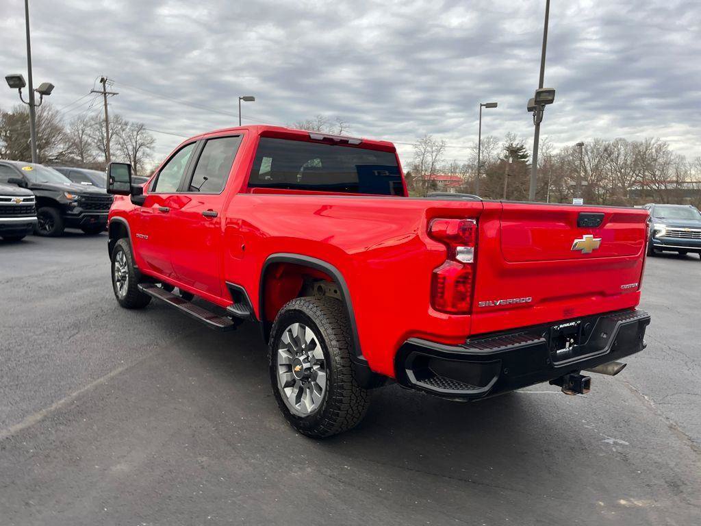 Used 2024 Chevrolet Silverado 2500 Custom w/ Custom Value Package AWD/4WD image 3