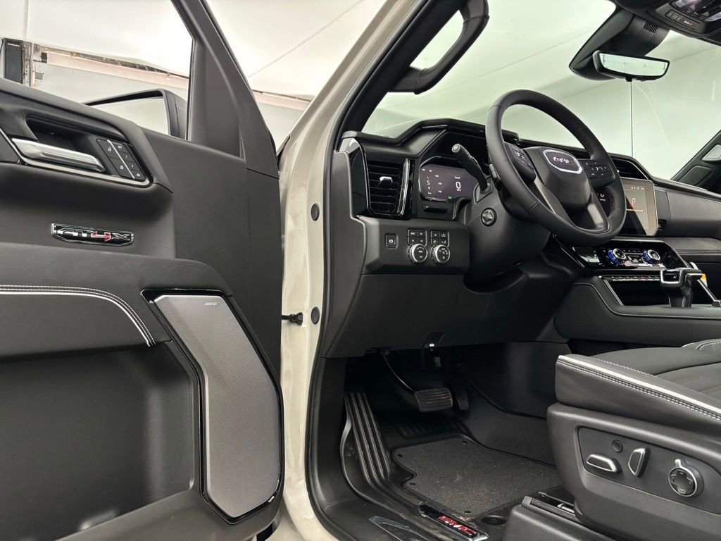 New 2026 GMC Sierra 1500 AT4X image 15