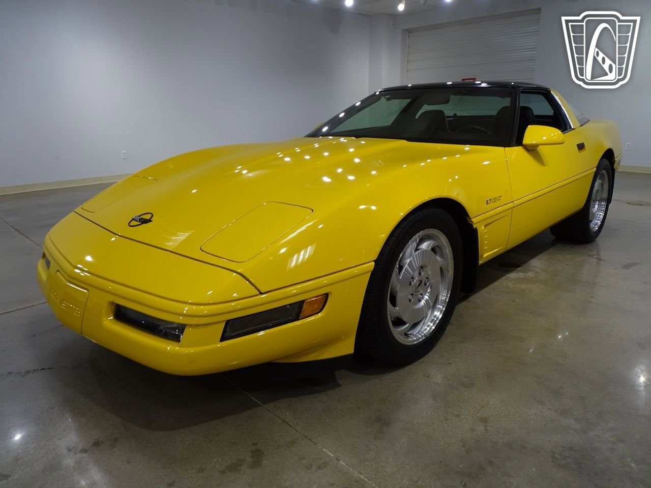 Used 1996 Chevrolet Corvette Coupe RWD image 4