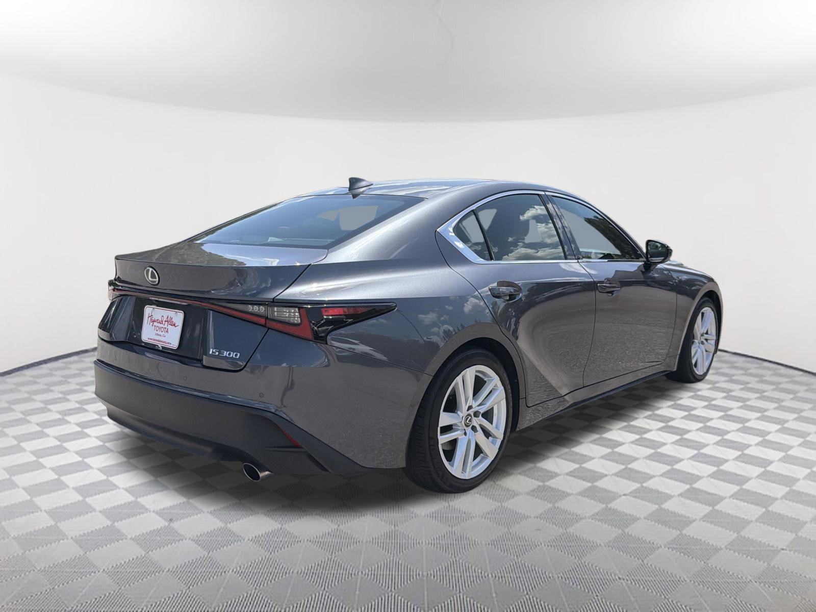 Used 2024 Lexus IS 300 w/ Comfort Package RWD image 17
