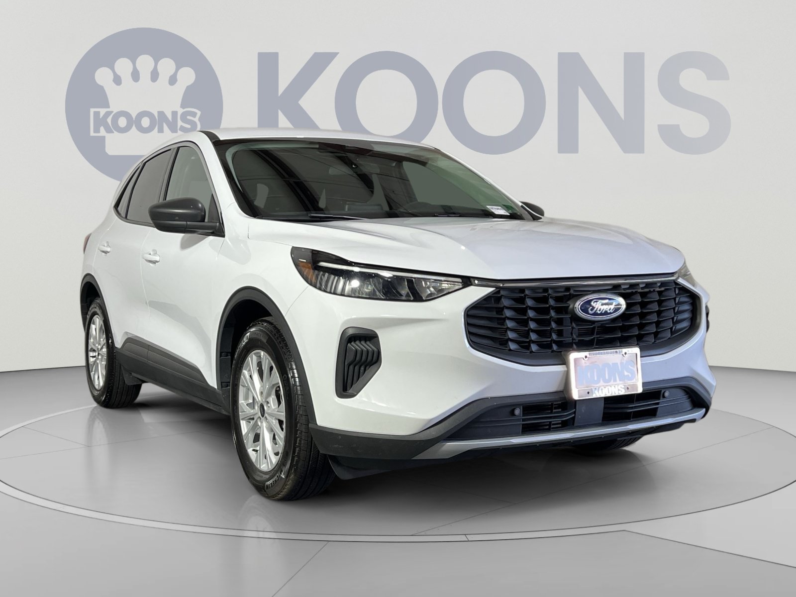 Used 2024 Ford Escape Active w/ Cold Weather Package FWD image 8