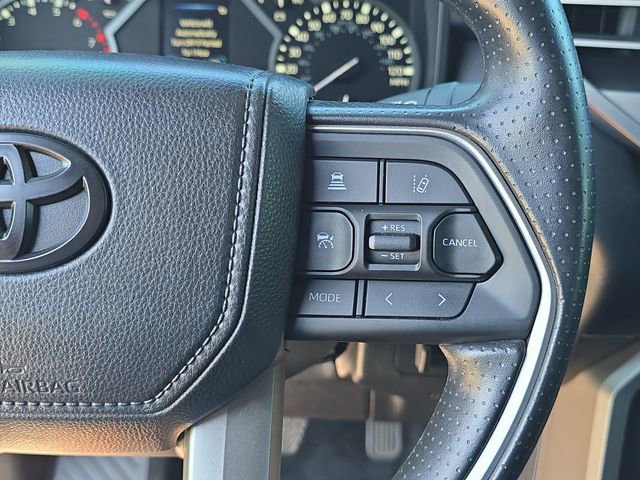 Used 2025 Toyota Tundra SR5 AWD/4WD image 18