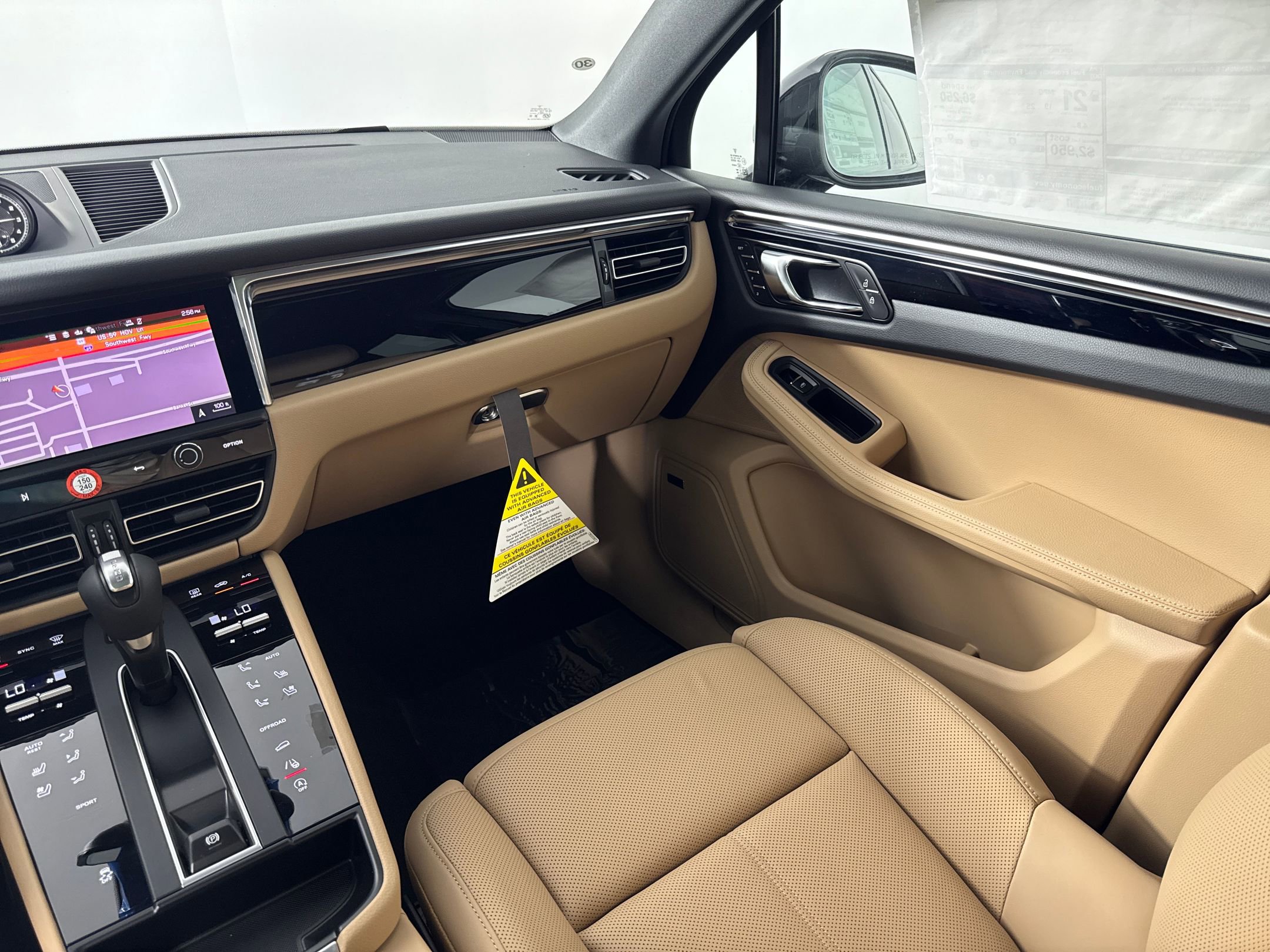 Certified 2026 Porsche Macan image 26