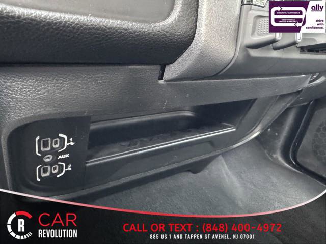 Used 2024 RAM 2500 Big Horn image 36