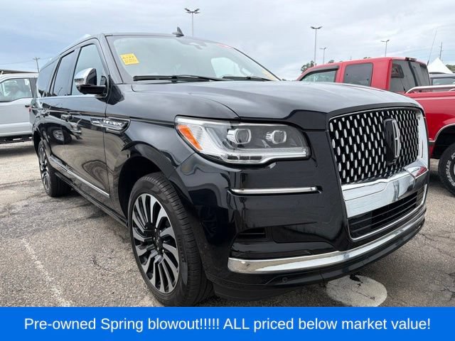 Used 2024 Lincoln Navigator L Black Label AWD/4WD image 10
