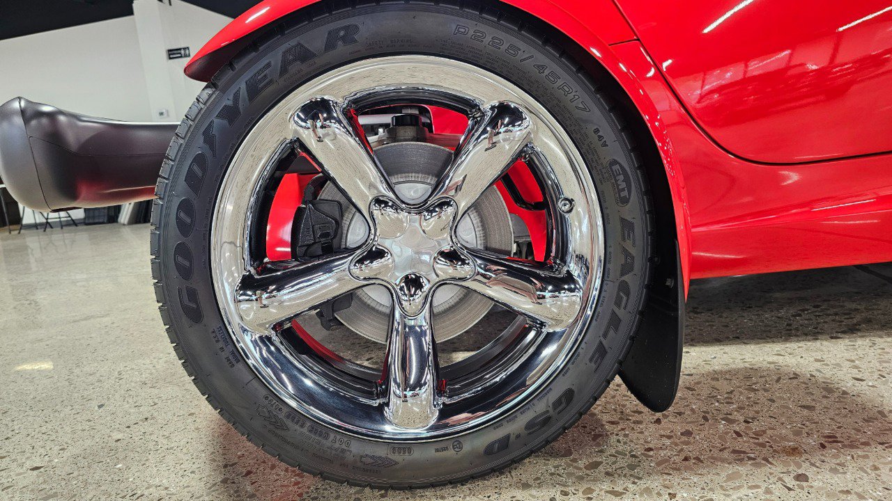 Used 1999 Plymouth Prowler image 6