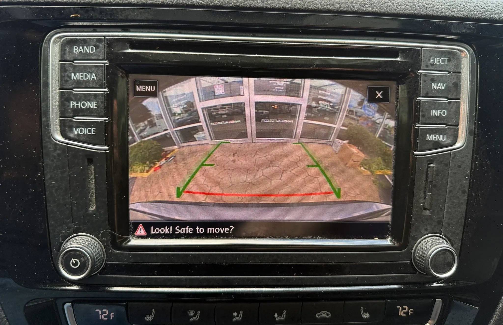 Used 2017 Volkswagen Jetta GLI FWD image 18