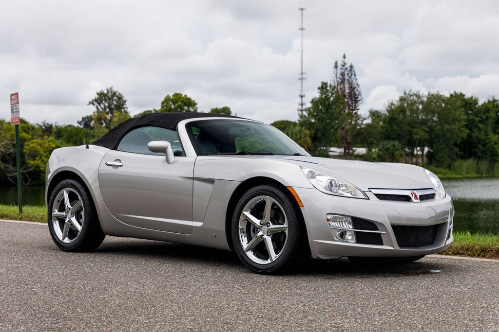 Used 2008 Saturn Sky RWD image 13