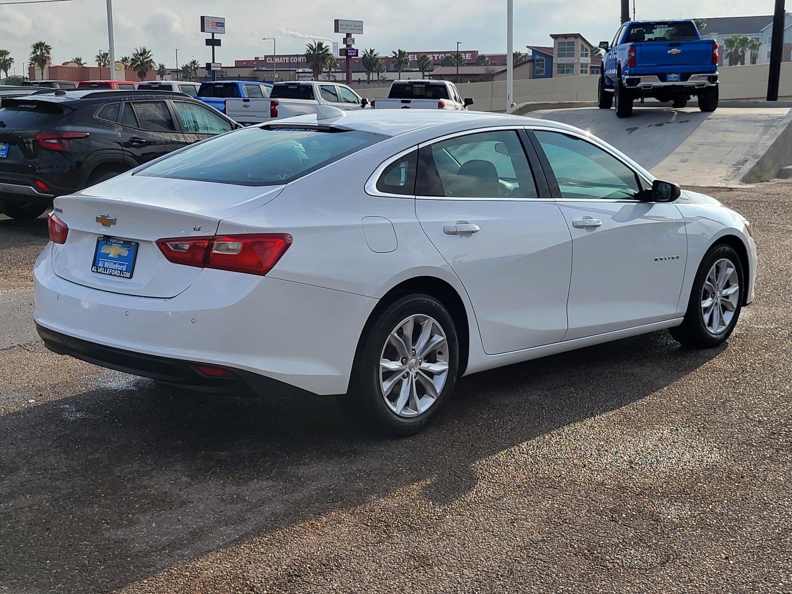 Used 2024 Chevrolet Malibu LT image 5