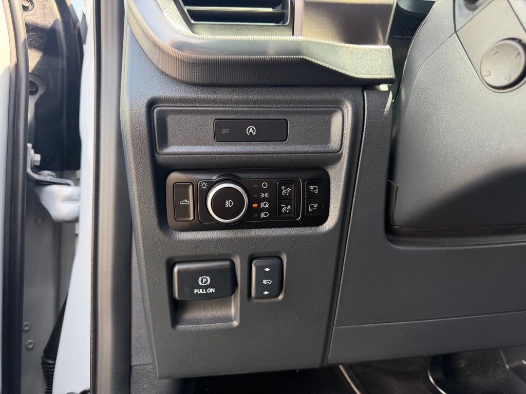 Used 2025 Ford F150 Platinum w/ FX4 Off-Road Package AWD/4WD image 28