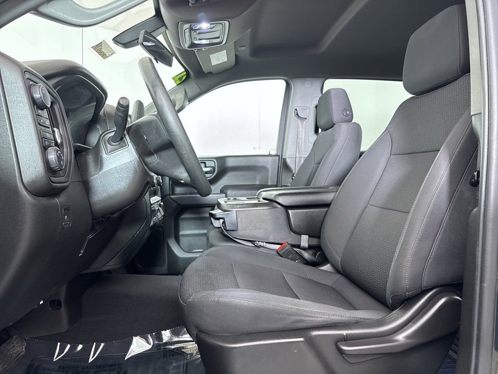 Used 2021 Chevrolet Silverado 1500 Custom image 5