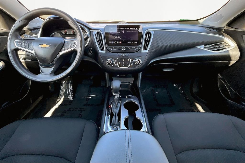 Used 2024 Chevrolet Malibu LT image 15