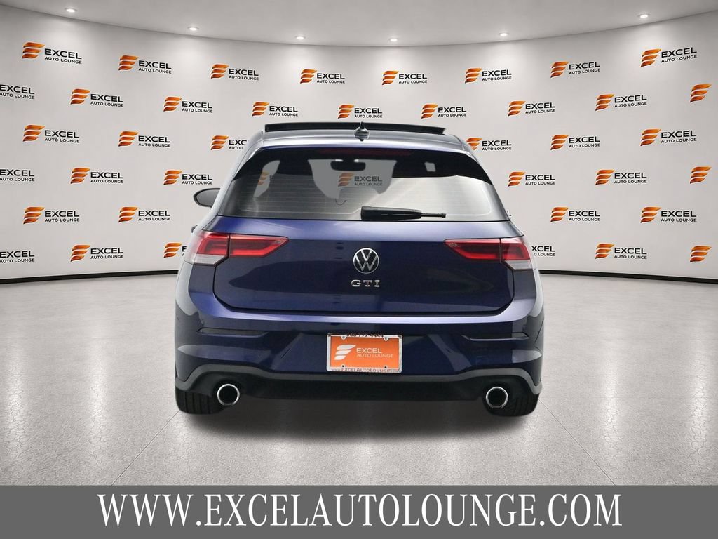 Used 2022 Volkswagen GTI SE FWD image 4