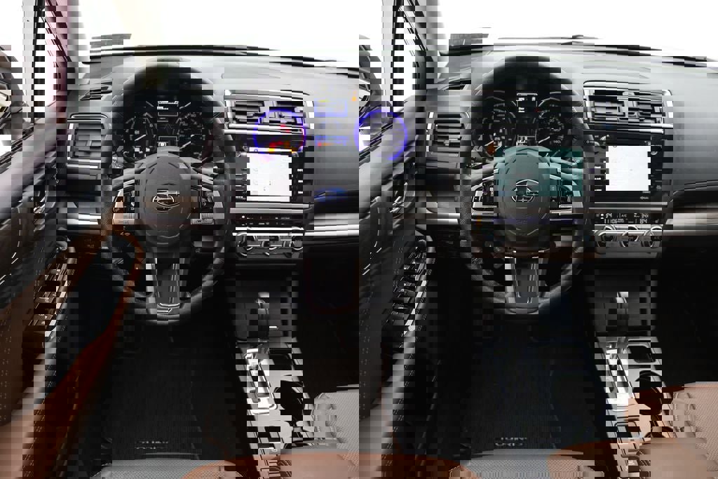 Used 2017 Subaru Outback 2.5i Touring w/ Popular Package #5A image 15