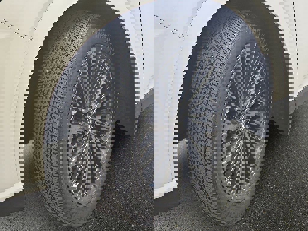 Certified 2025 Lexus RX 350h w/ Convenience Package image 36