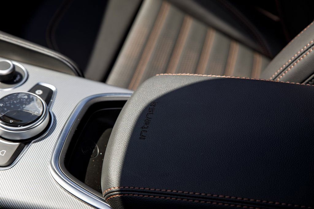 New 2025 Alfa Romeo Giulia w/ Driving Assist Package image 29