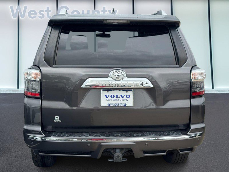Used 2017 Toyota 4Runner Limited AWD/4WD image 6