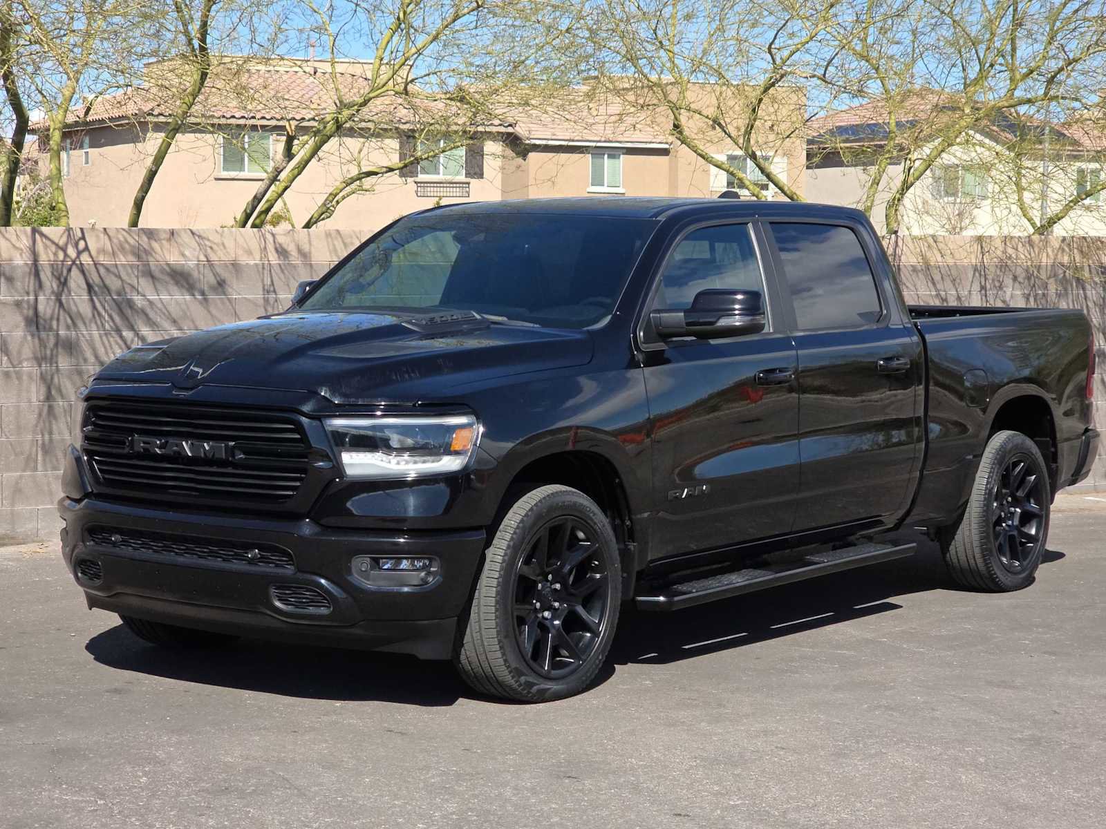 Used 2023 RAM 1500 Laramie image 5