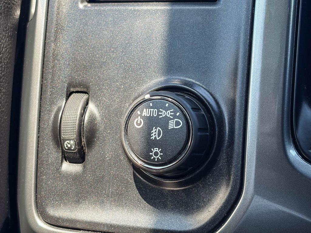 Used 2015 Chevrolet Silverado 1500 LT w/ All Star Edition image 46