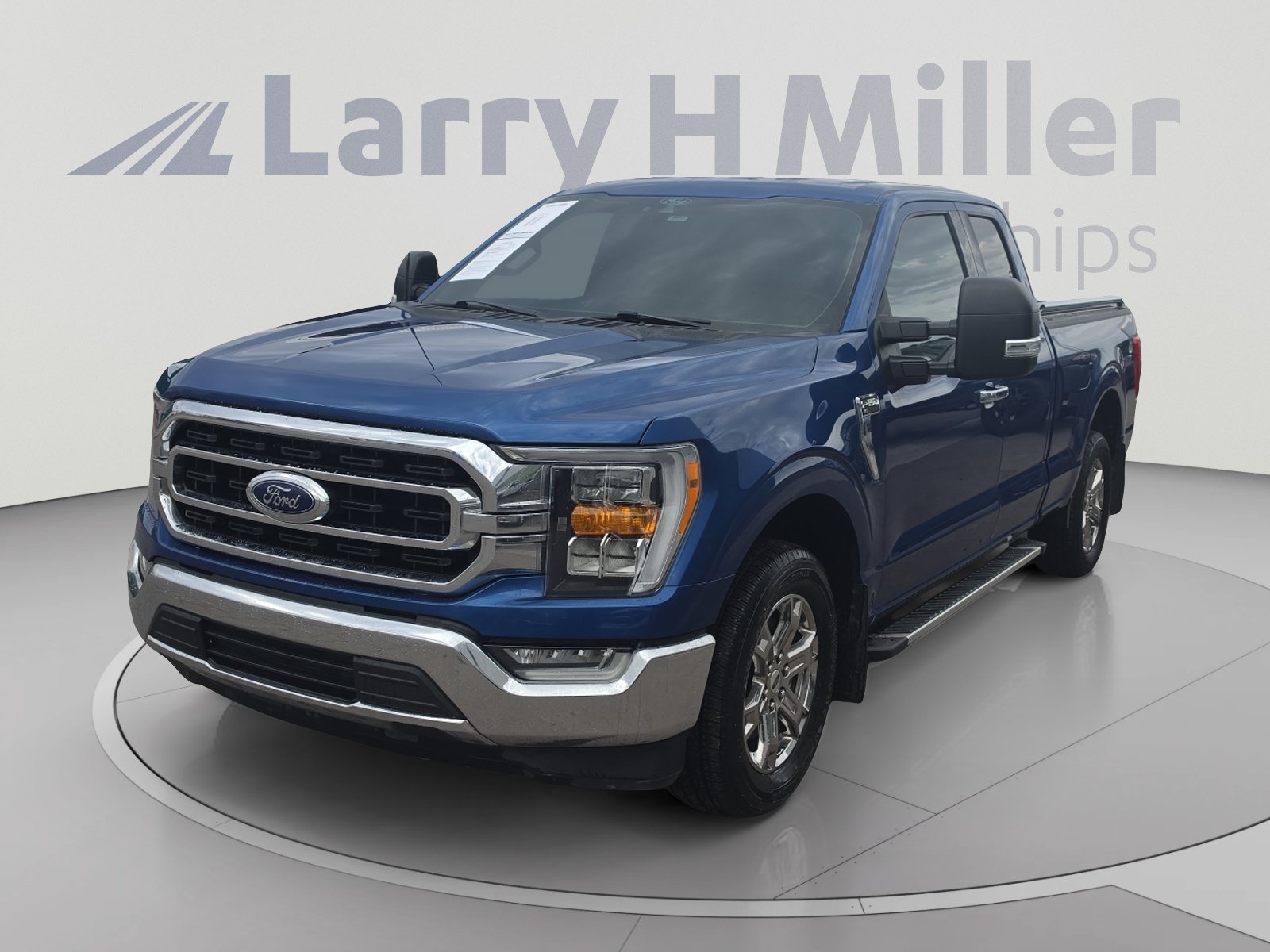 Used 2022 Ford F150 XLT w/ Equipment Group 302A High RWD image 1
