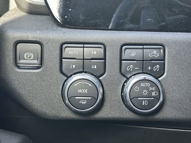 Used 2025 GMC Sierra 1500 SLT w/ SLT Premium Plus Package image 17