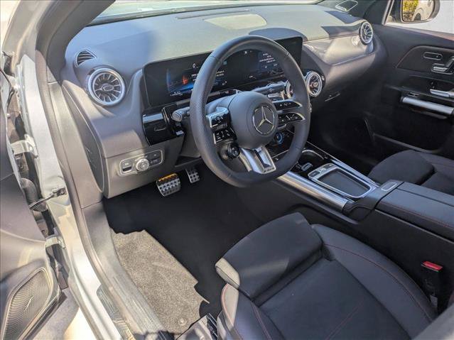 Used 2025 Mercedes-Benz GLA 35 AMG 4MATIC image 9
