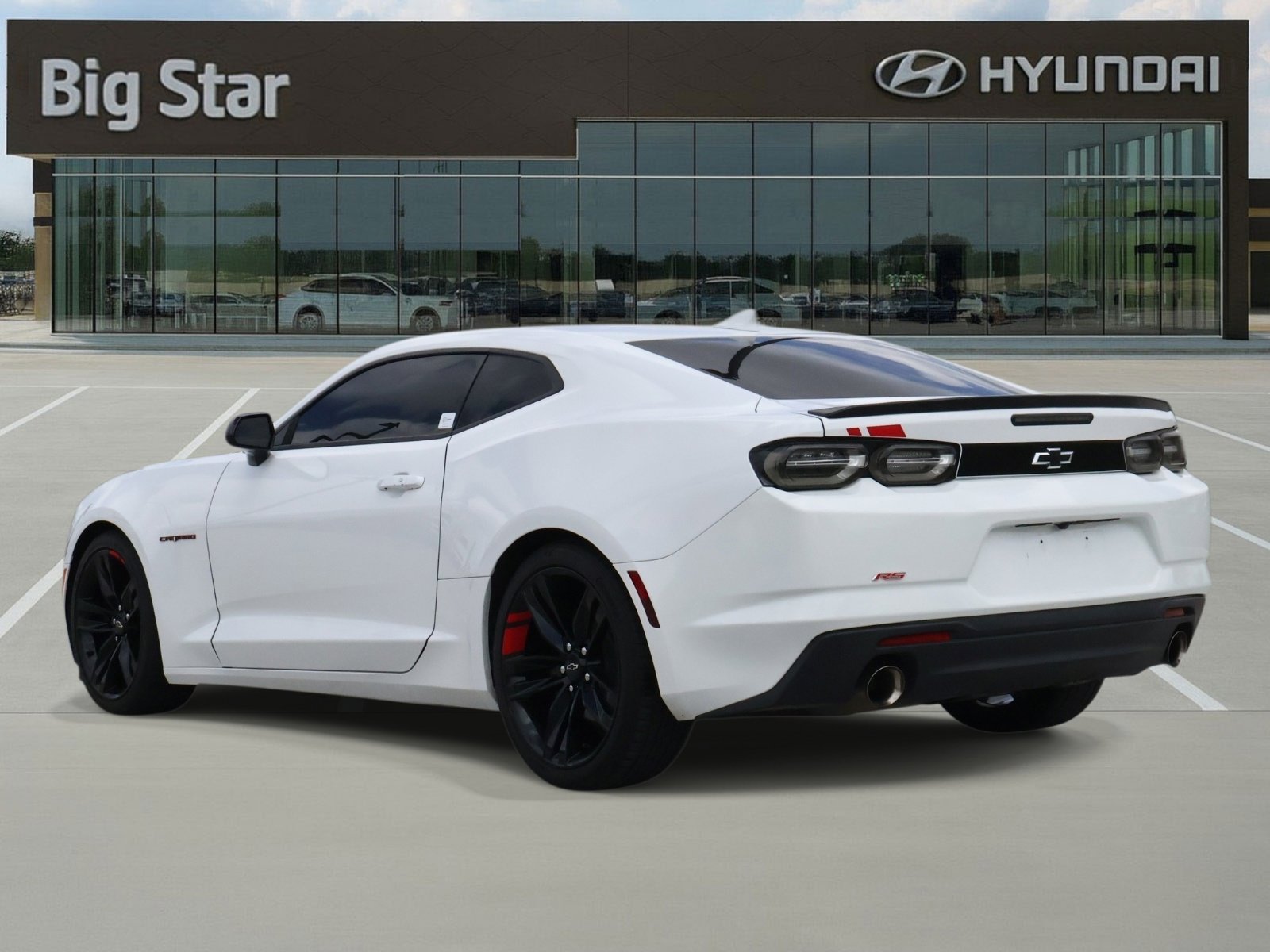 Used 2020 Chevrolet Camaro LT w/ Redline Edition RWD image 3