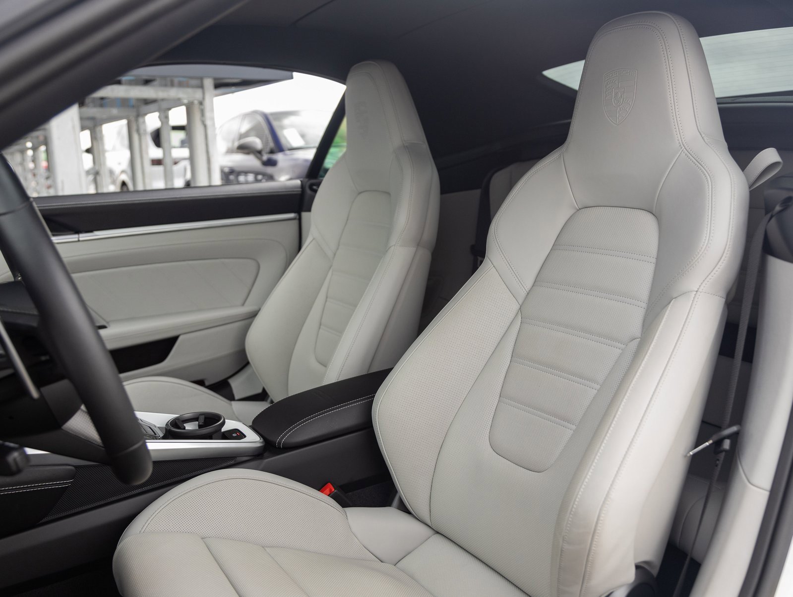 Certified 2024 Porsche 911 Turbo S image 5