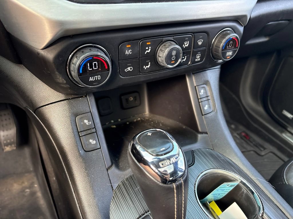 Used 2019 GMC Acadia SLT FWD image 26