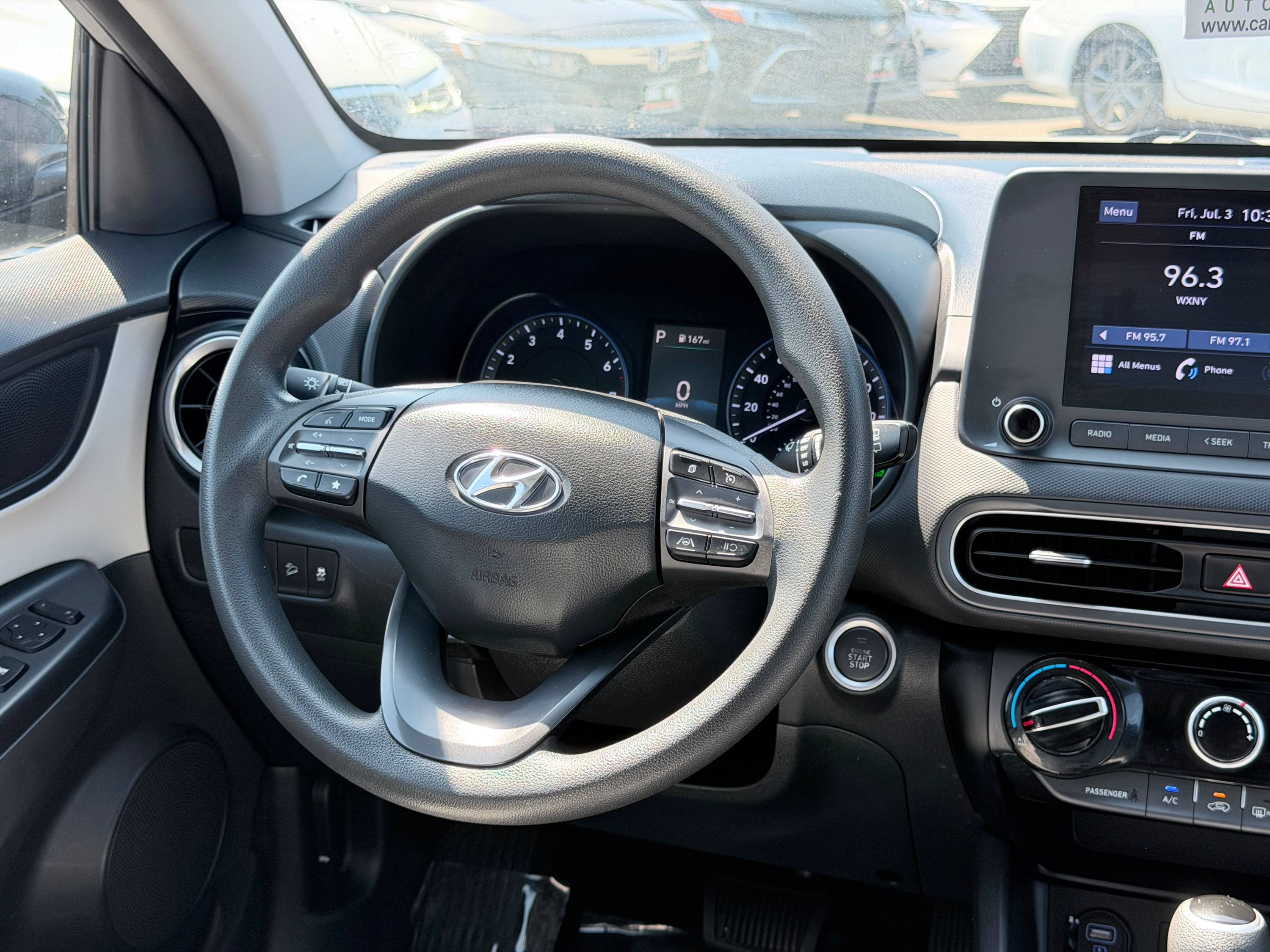 Used 2022 Hyundai Kona SEL AWD/4WD image 27