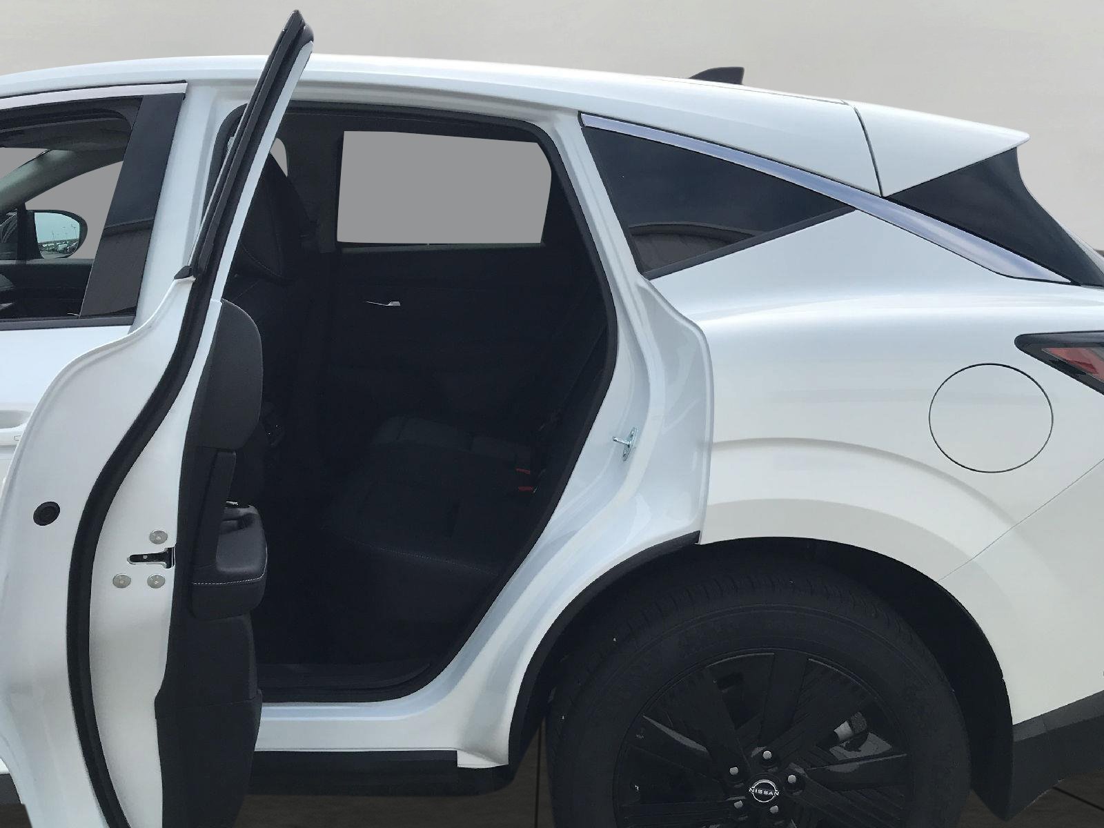 Used 2025 Nissan Murano SV AWD/4WD image 51