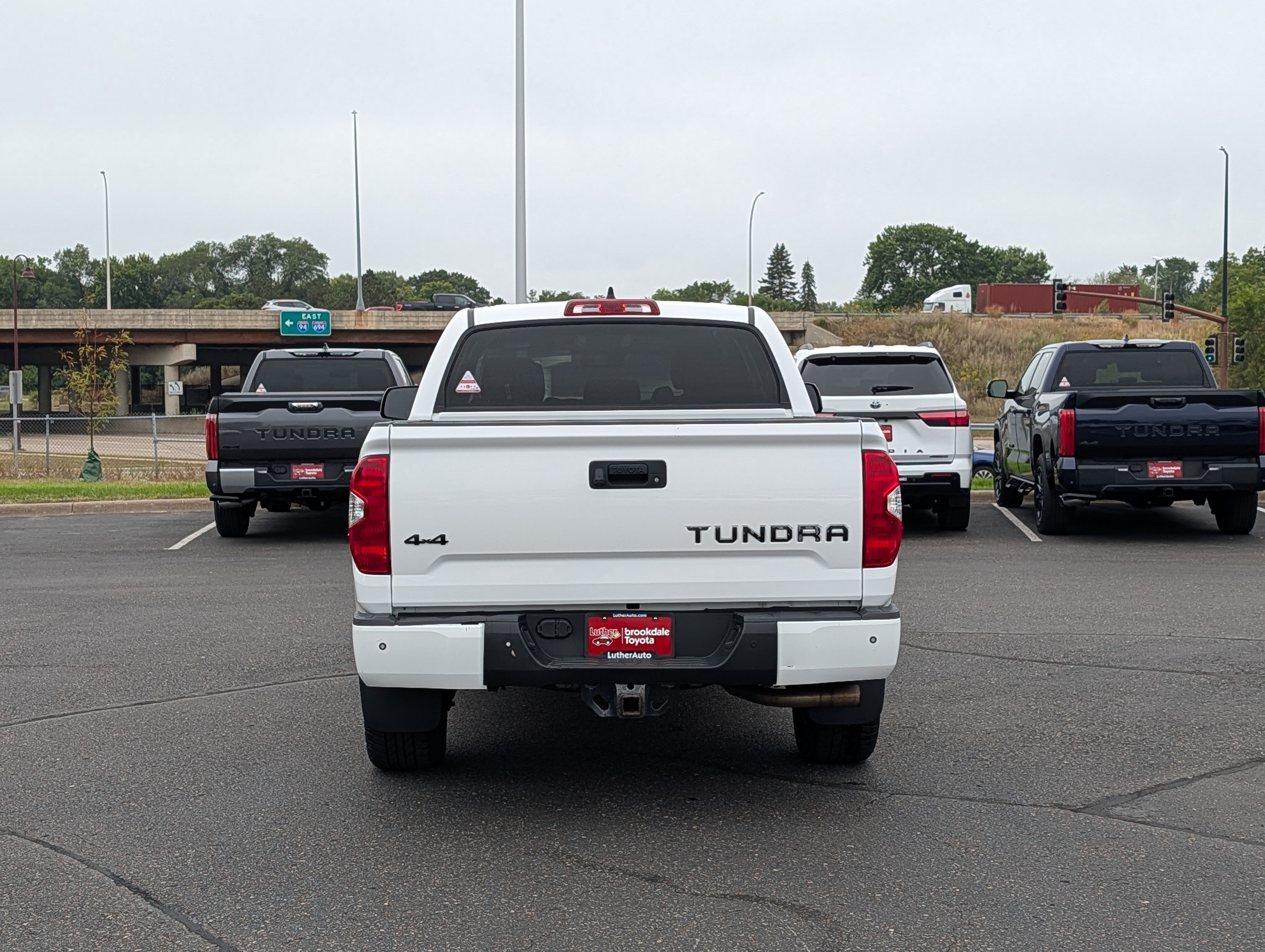Used 2021 Toyota Tundra SR5 w/ Trail Edition AWD/4WD image 6