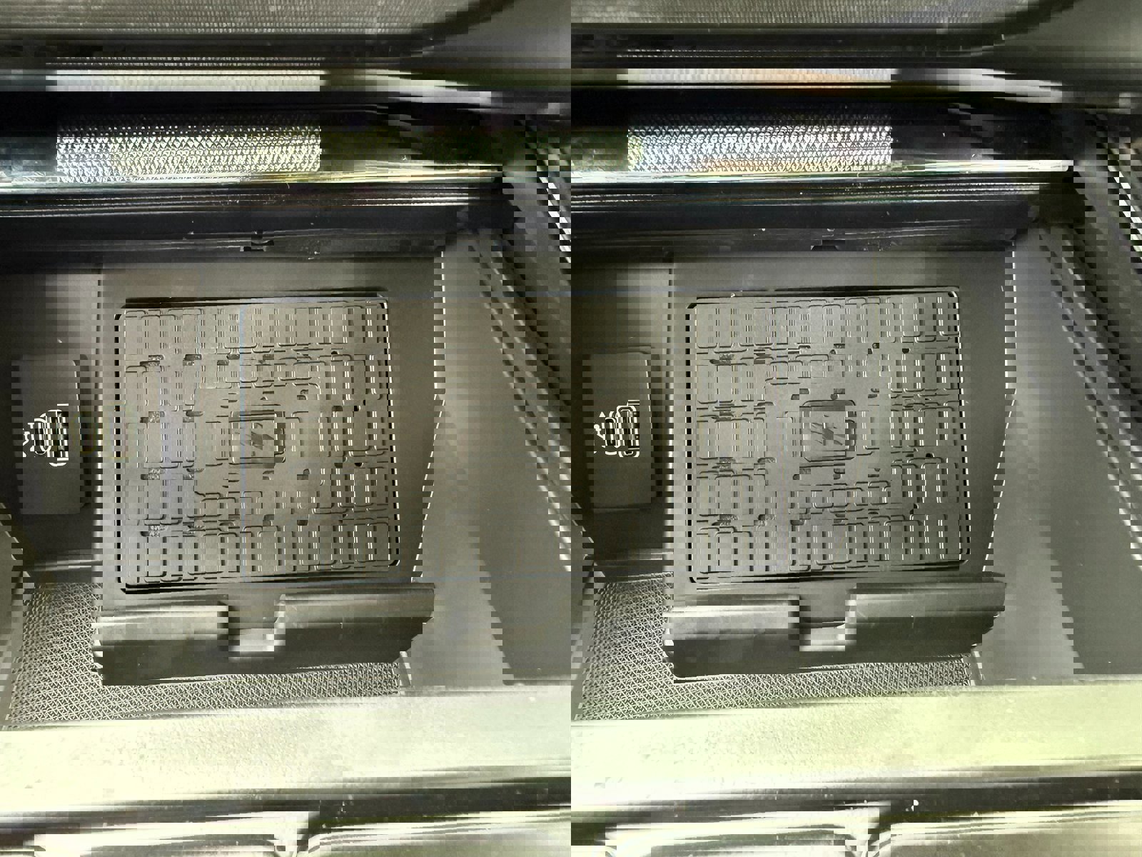 New 2025 Ford F150 Lightning Platinum image 54